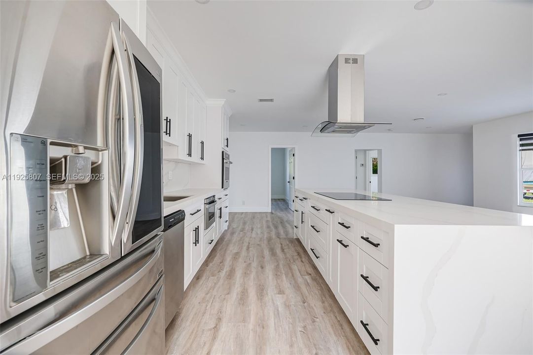 На продажу: $880,000 (3 спален, 2 ванн, 1870 Квадратных фут)