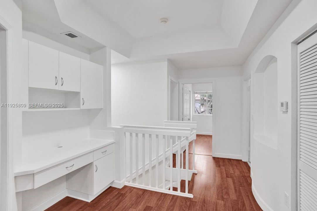 For Sale: $940,000 (4 beds, 2 baths, 2105 Square Feet)