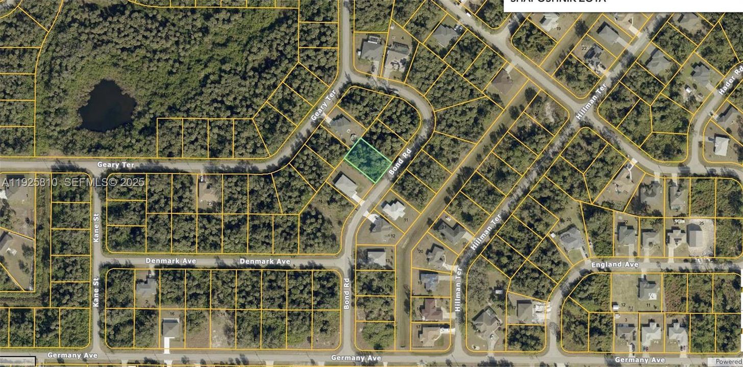 На продажу: $23,000 (0.24 acres)