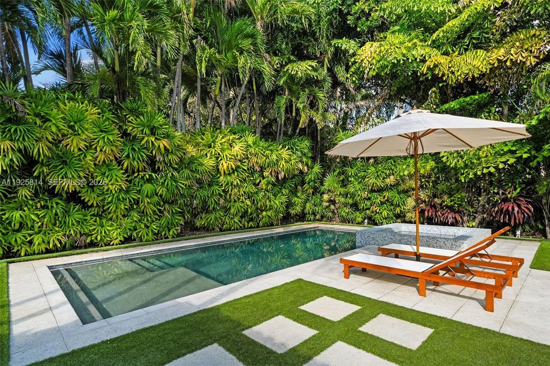 En Venta: $3,100,000 (5 camas, 4 baños, 3178 Pies cuadrados)