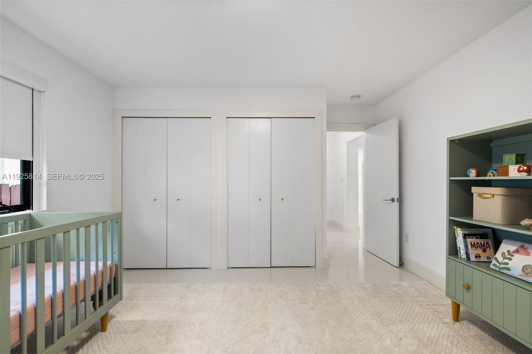 En Venta: $3,100,000 (5 camas, 4 baños, 3178 Pies cuadrados)