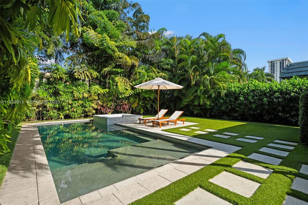 En Venta: $3,100,000 (5 camas, 4 baños, 3178 Pies cuadrados)