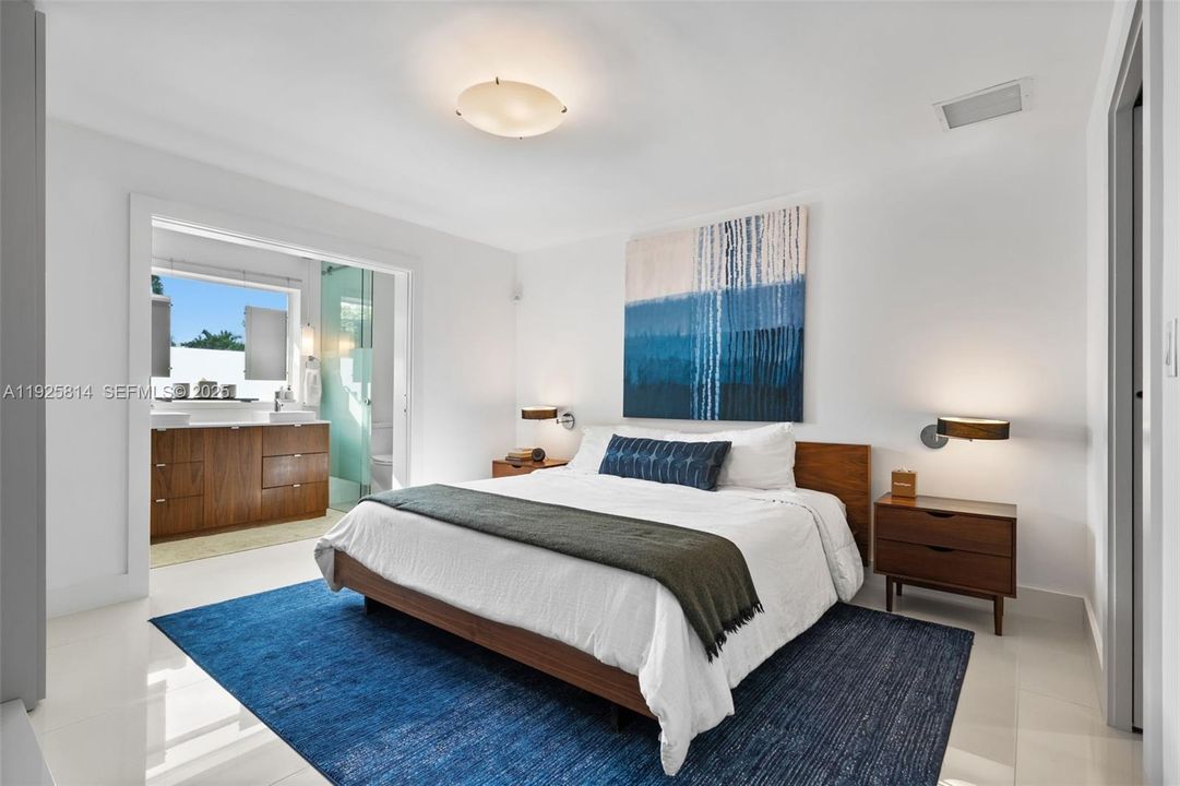 En Venta: $3,100,000 (5 camas, 4 baños, 3178 Pies cuadrados)