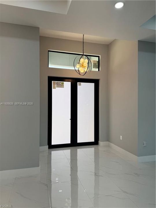 На продажу: $369,000 (3 спален, 2 ванн, 1531 Квадратных фут)