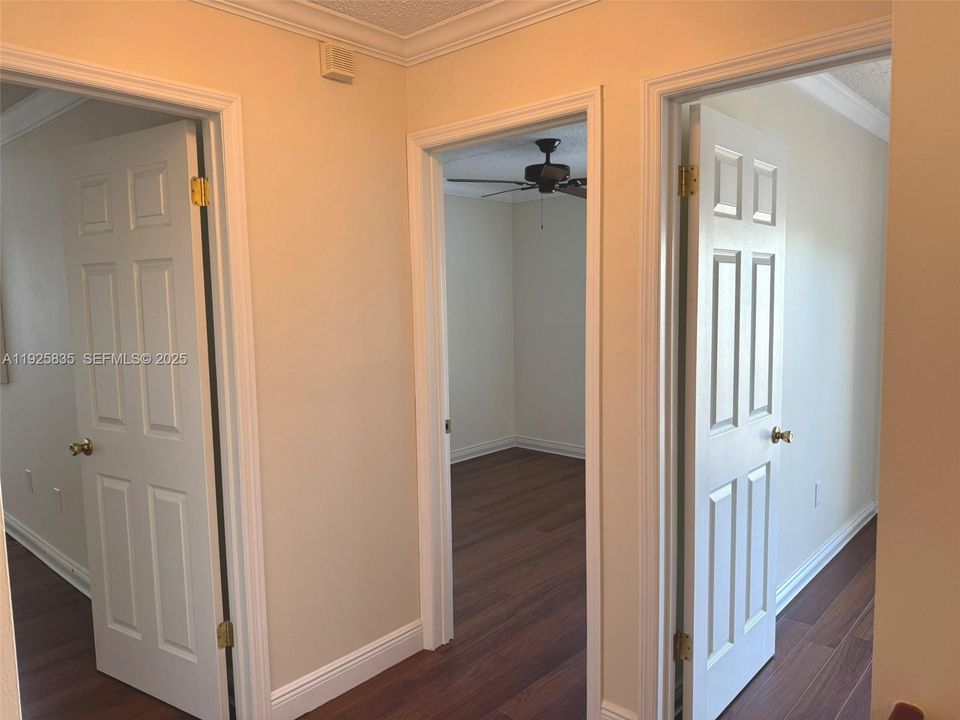 出租: $3,300 (3 贝兹, 1 浴室, 1234 平方英尺)