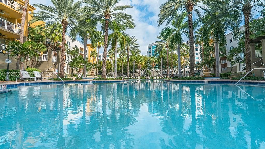 待售: $3,350,000 (3 贝兹, 3 浴室, 2120 平方英尺)