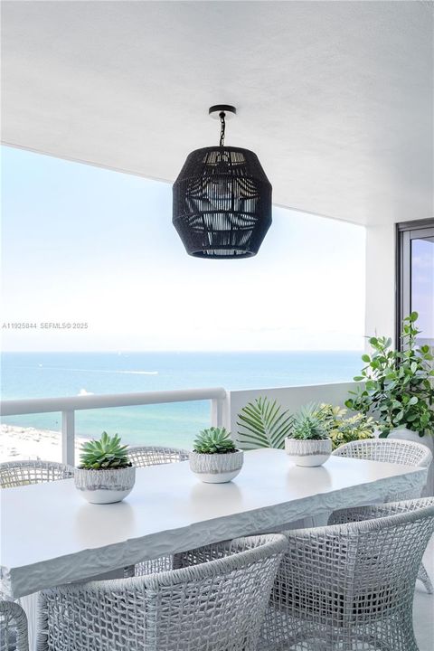 В аренду: $14,500 (3 спален, 3 ванн, 1980 Квадратных фут)