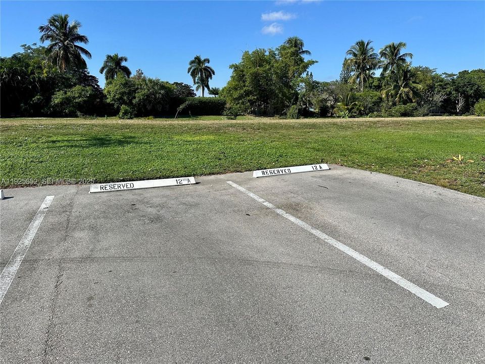 For Sale: $359,999 (4 beds, 2 baths, 1512 Square Feet)