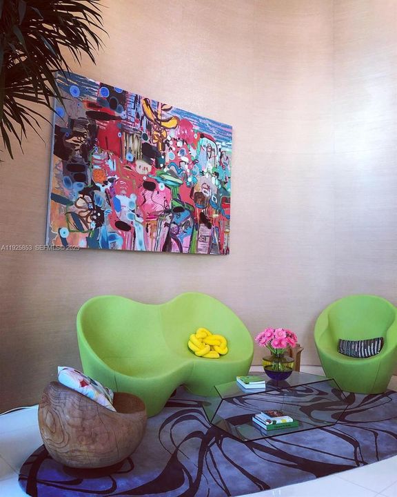 For Rent: $4,000 (1 beds, 1 baths, 833 Square Feet)