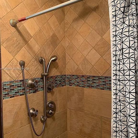 待售: $899,900 (2 贝兹, 2 浴室, 1770 平方英尺)