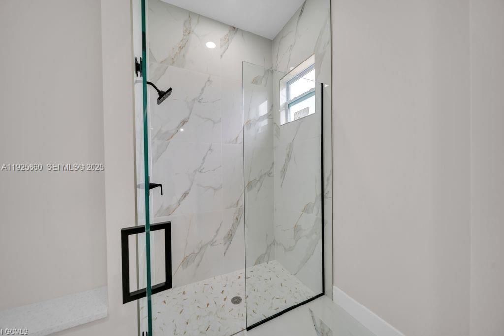 待售: $529,900 (0 贝兹, 0 浴室, 1199 平方英尺)