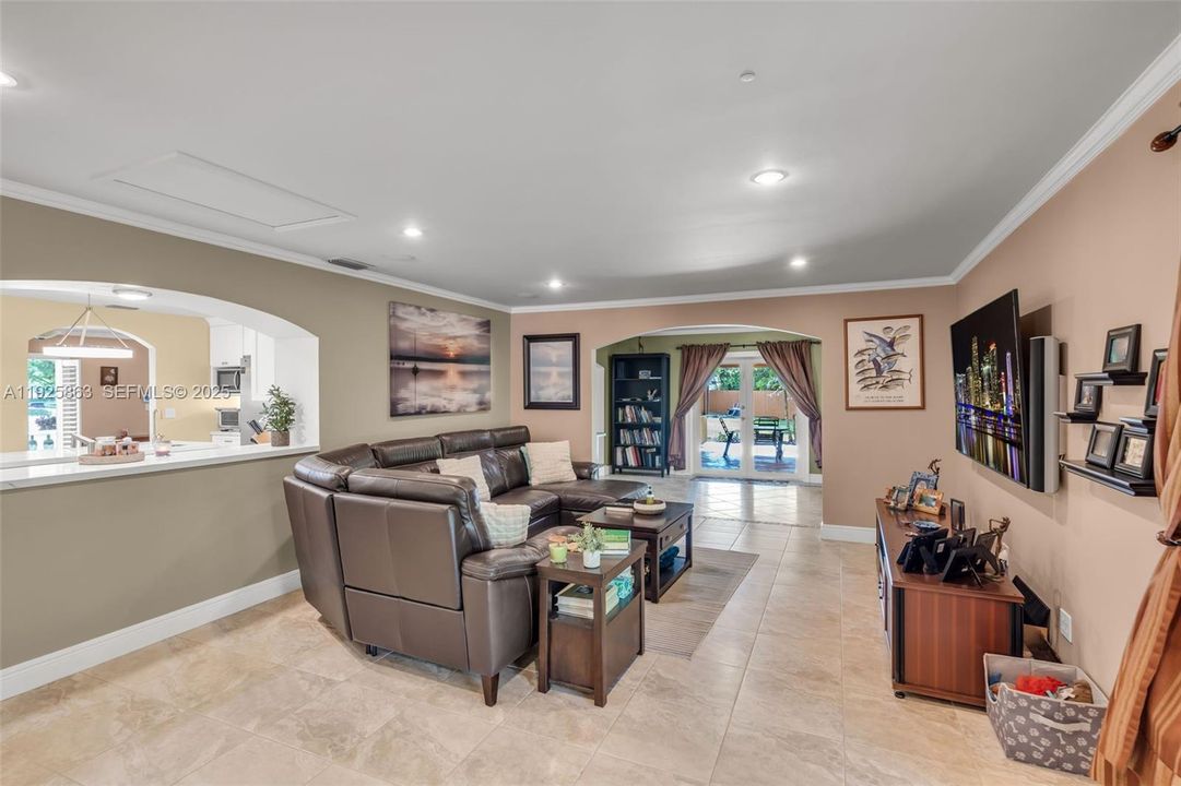 For Sale: $1,575,000 (4 beds, 3 baths, 3135 Square Feet)