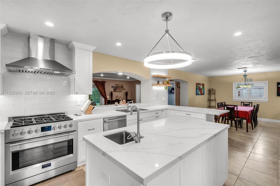 For Sale: $1,575,000 (4 beds, 3 baths, 3135 Square Feet)