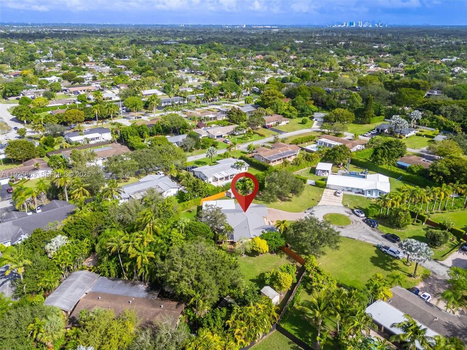 For Sale: $1,575,000 (4 beds, 3 baths, 3135 Square Feet)