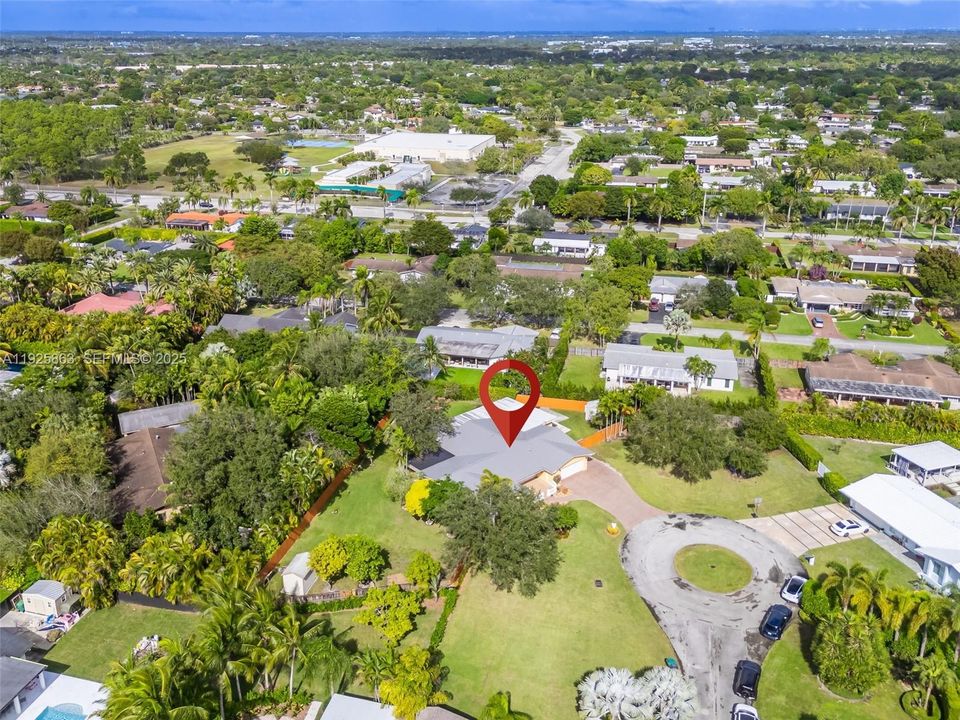 Active With Contract: $1,599,900 (4 beds, 3 baths, 3135 Square Feet)