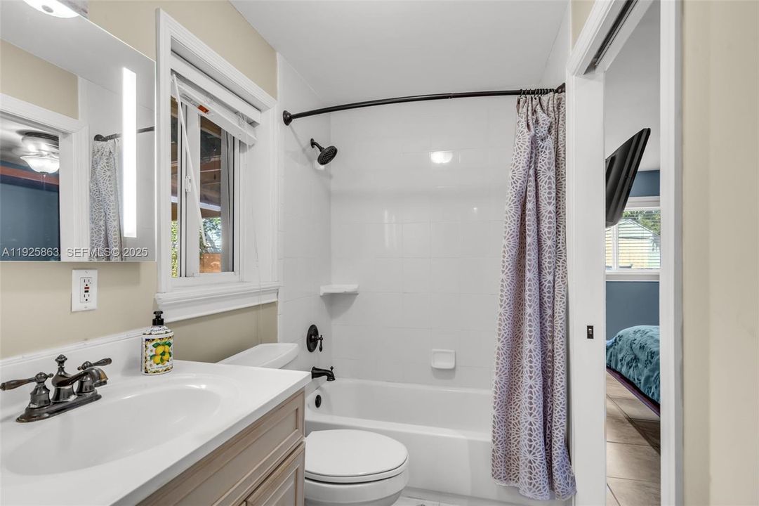 For Sale: $1,575,000 (4 beds, 3 baths, 3135 Square Feet)