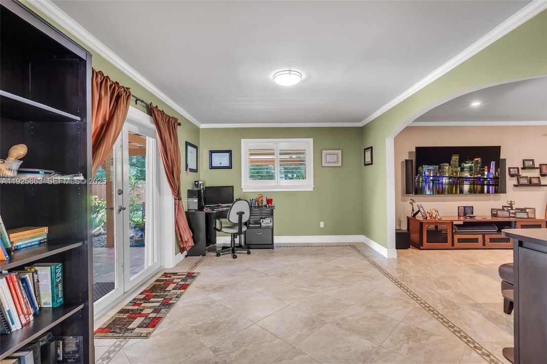 For Sale: $1,575,000 (4 beds, 3 baths, 3135 Square Feet)