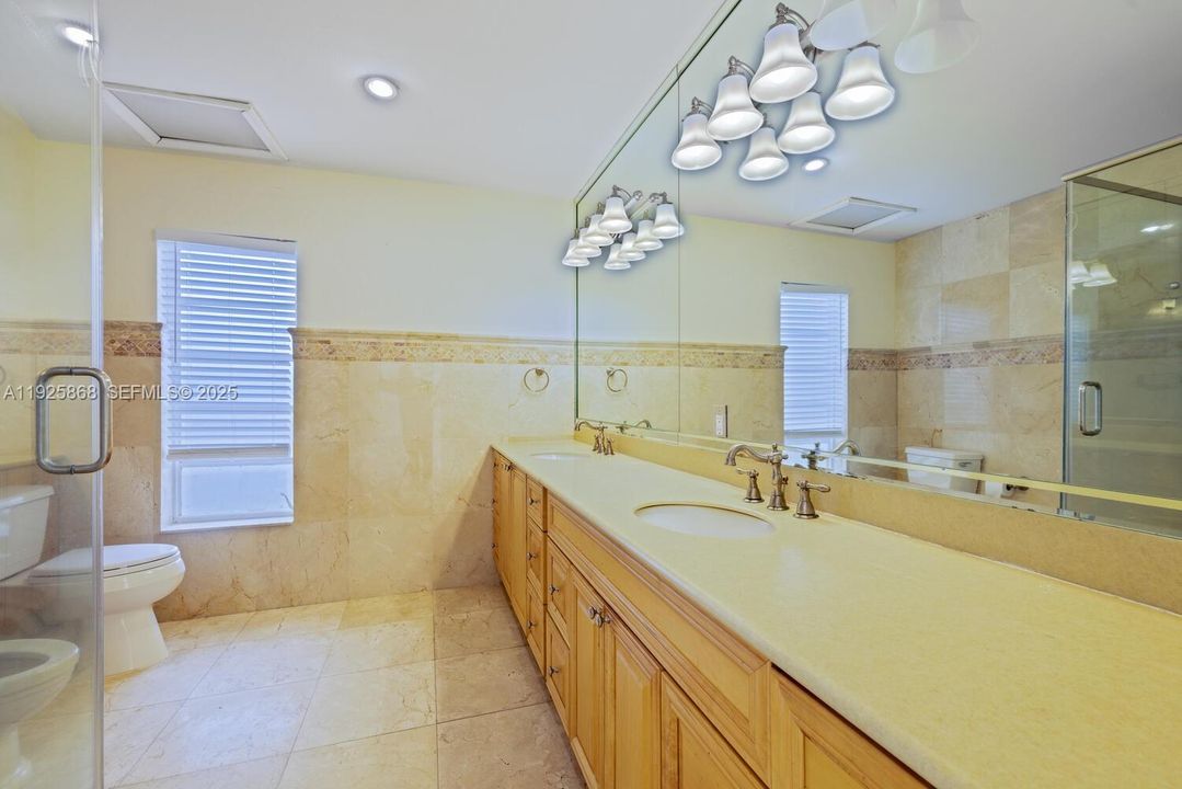 For Rent: $5,000 (4 beds, 3 baths, 3075 Square Feet)