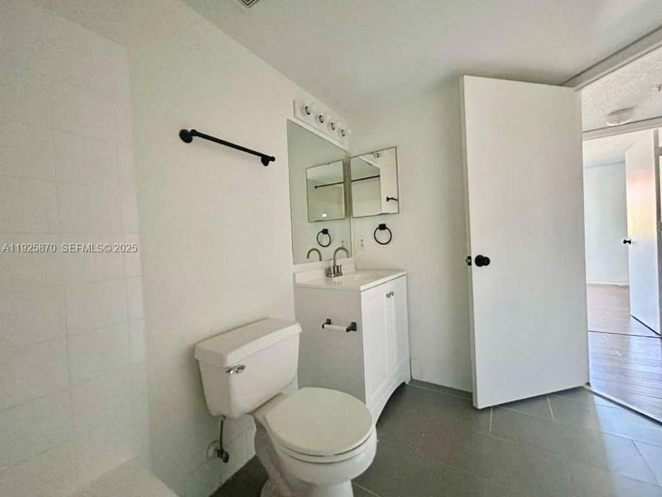 For Rent: $1,699 (1 beds, 1 baths, 537 Square Feet)