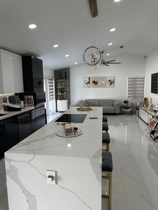 For Sale: $699,000 (3 beds, 2 baths, 1615 Square Feet)