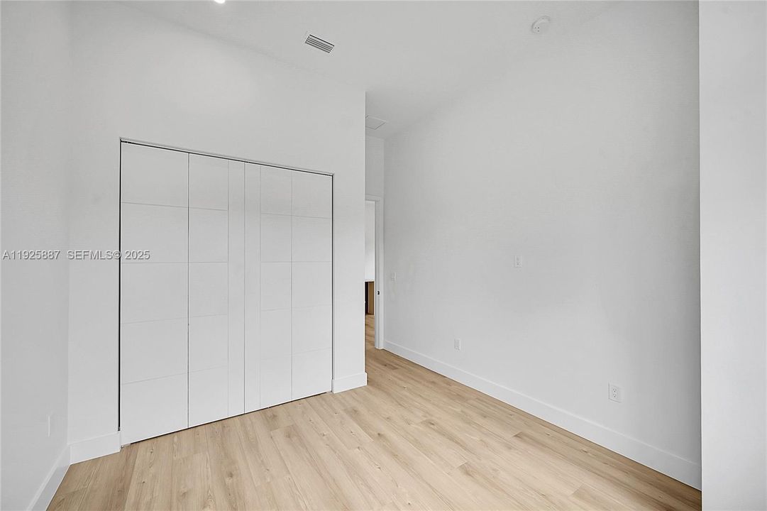 For Rent: $3,950 (3 beds, 2 baths, 0 Square Feet)