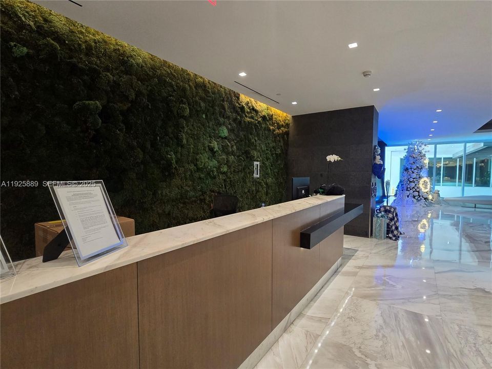 For Rent: $6,200 (3 beds, 2 baths, 1865 Square Feet)