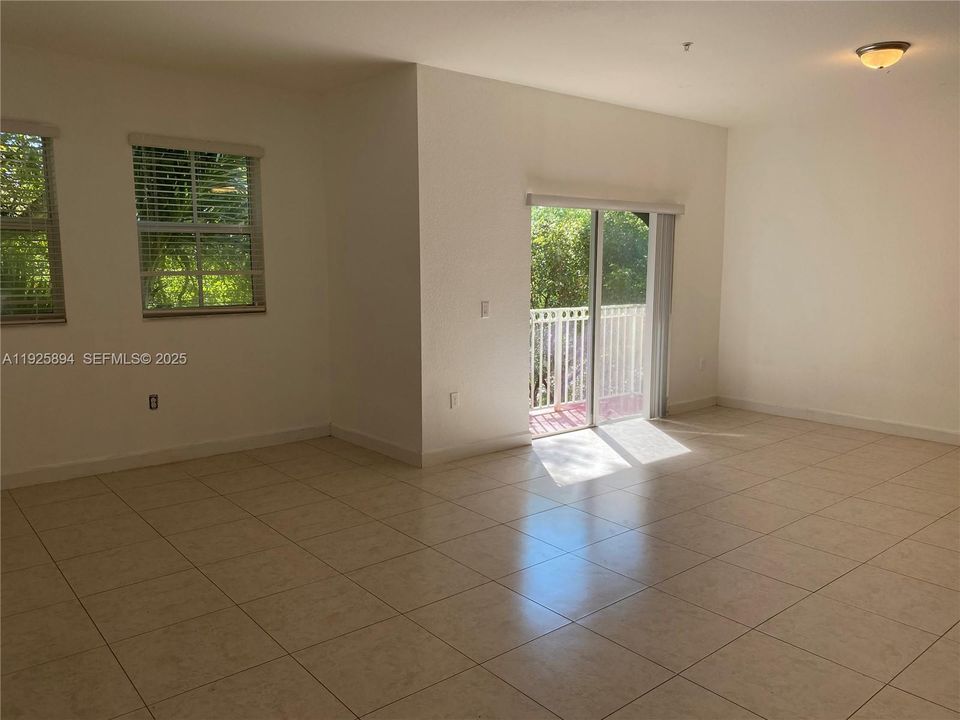 En Renta: $2,900 (3 camas, 2 baños, 1338 Pies cuadrados)