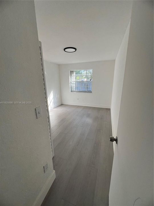 В аренду: $3,150 (3 спален, 2 ванн, 1769 Квадратных фут)