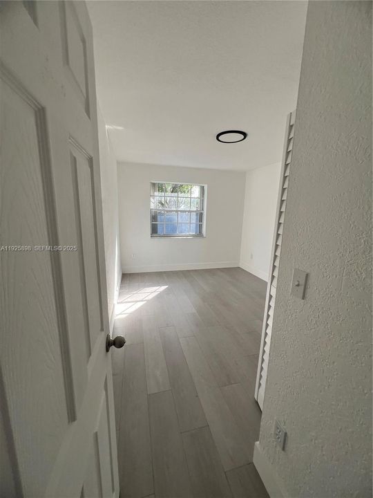 В аренду: $3,150 (3 спален, 2 ванн, 1769 Квадратных фут)