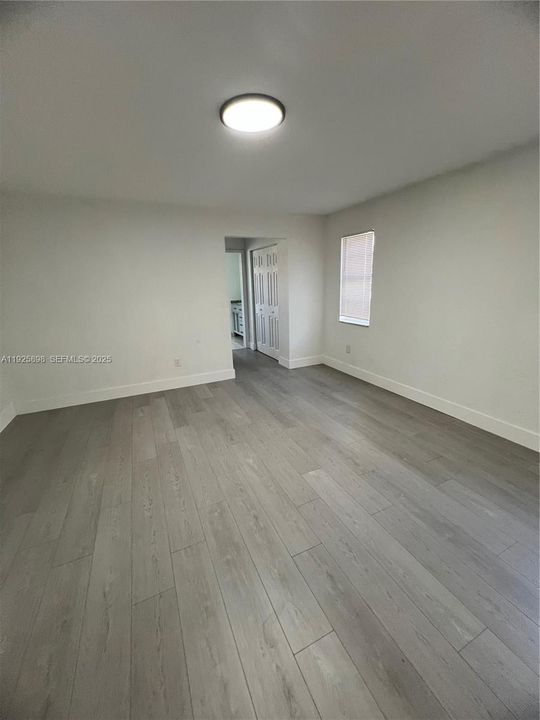 В аренду: $3,150 (3 спален, 2 ванн, 1769 Квадратных фут)