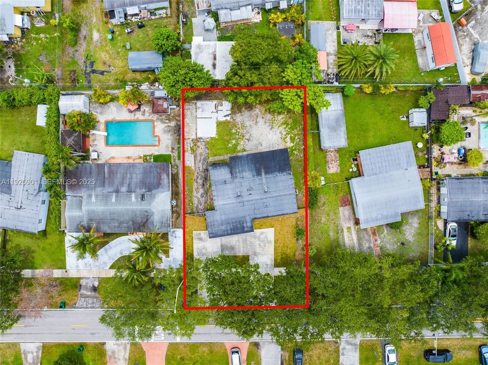 For Sale: $675,000 (3 beds, 2 baths, 1367 Square Feet)