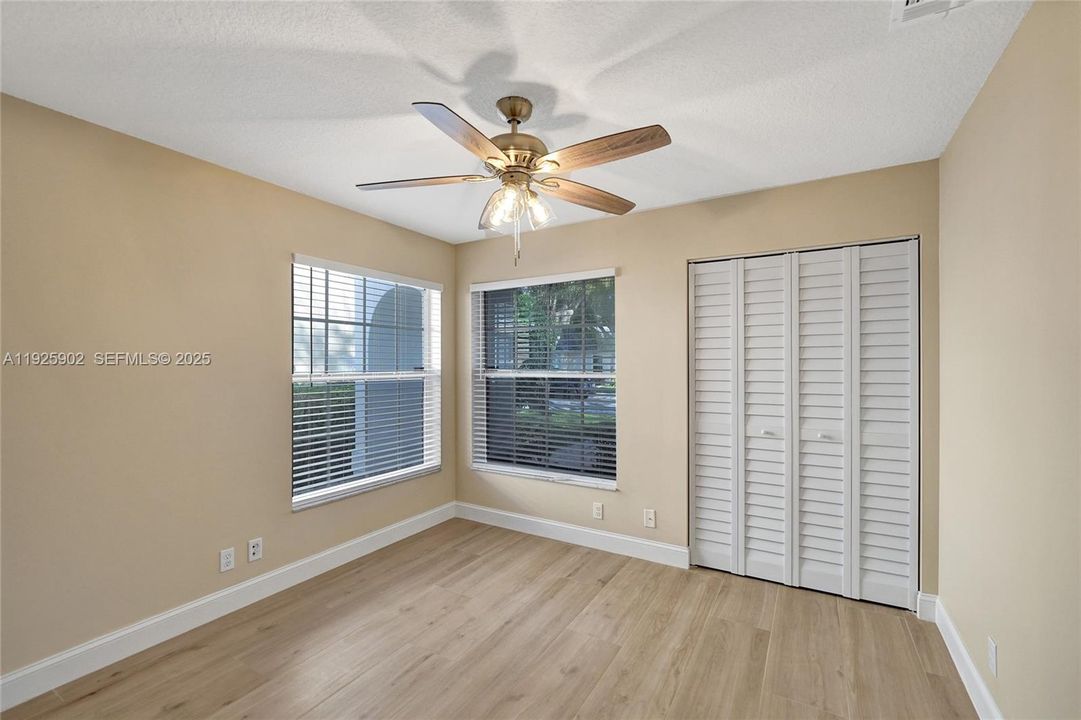 For Rent: $3,950 (2 beds, 2 baths, 1236 Square Feet)