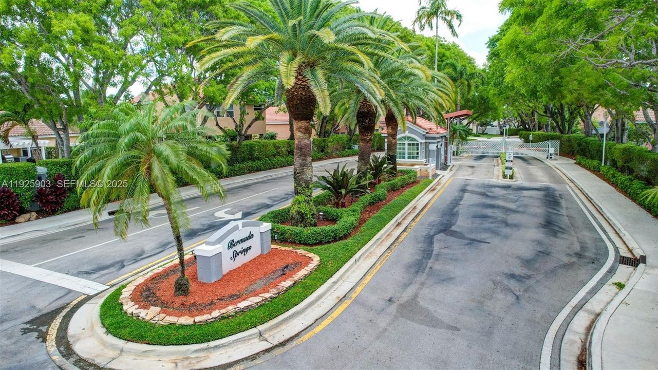 В аренду: $3,300 (2 спален, 2 ванн, 1225 Квадратных фут)