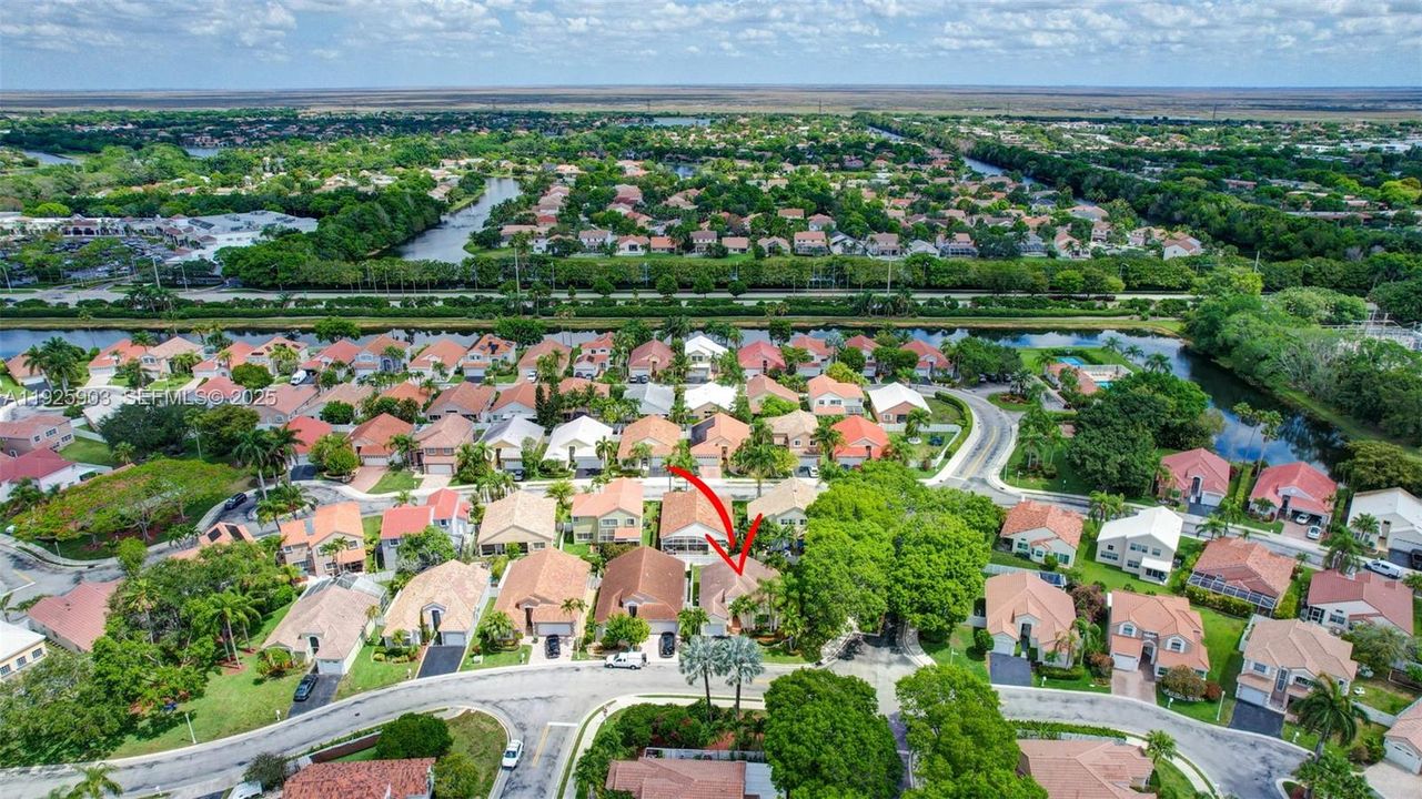 В аренду: $3,300 (2 спален, 2 ванн, 1225 Квадратных фут)