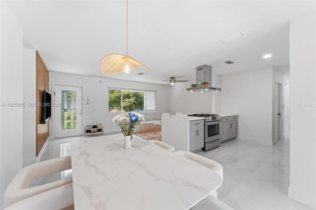 En Renta: $5,500 (3 camas, 2 baños, 1018 Pies cuadrados)