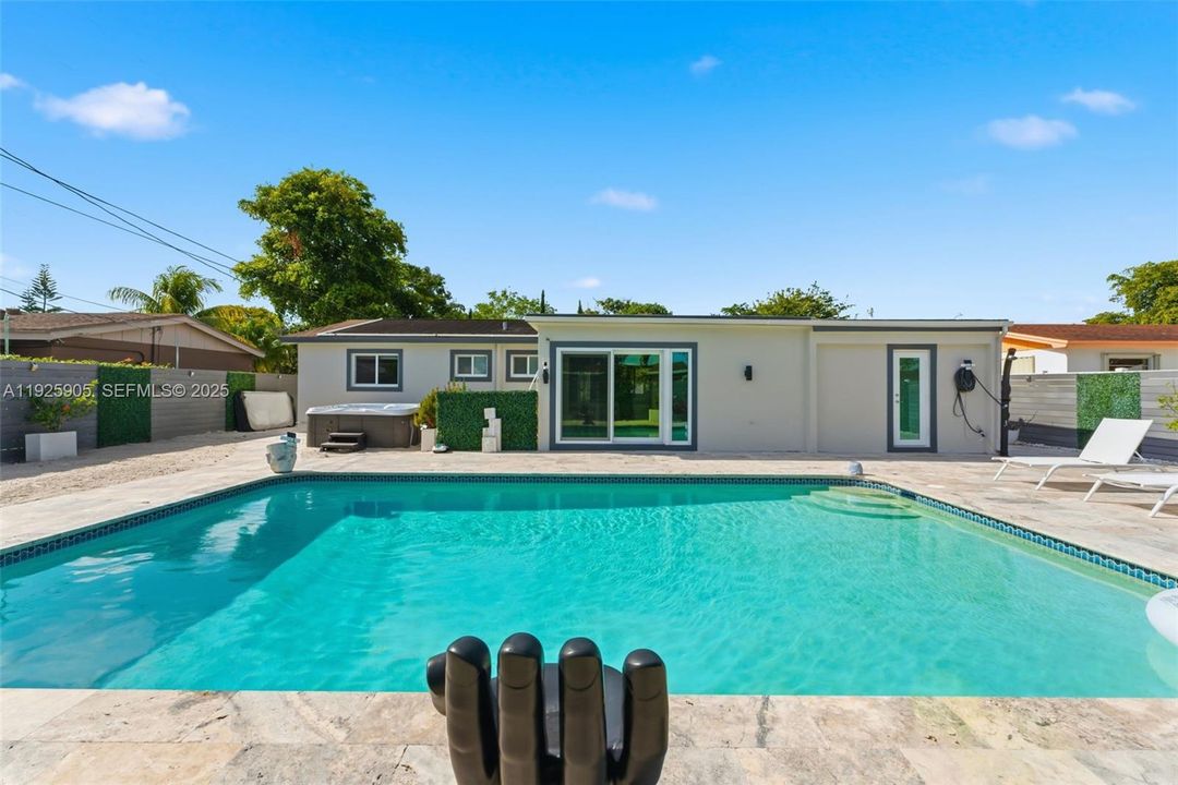 En Renta: $5,500 (3 camas, 2 baños, 1018 Pies cuadrados)