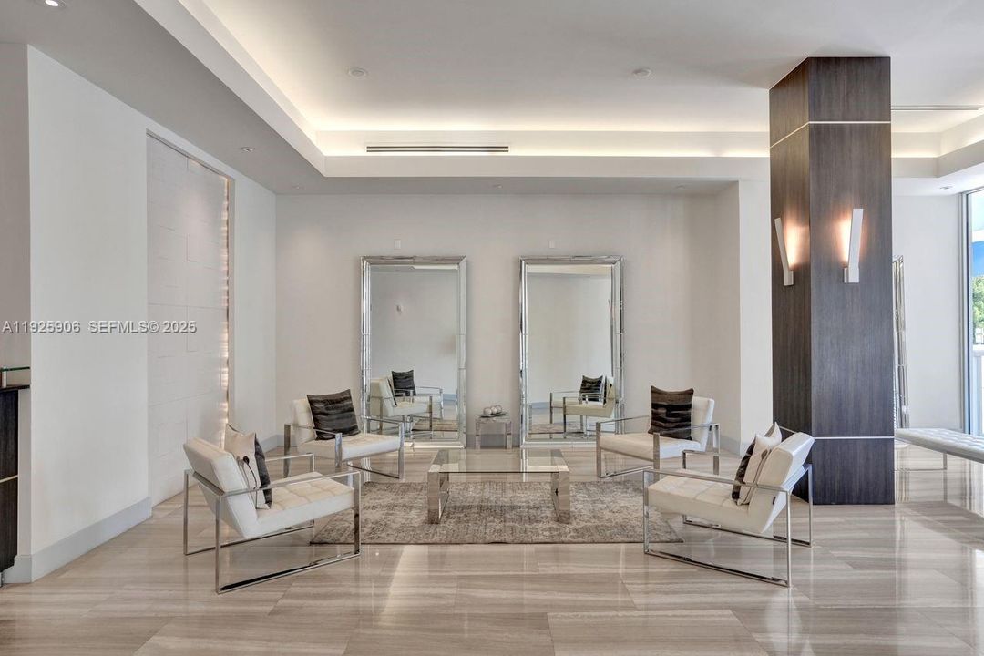 En Venta: $799,000 (2 camas, 2 baños, 1234 Pies cuadrados)