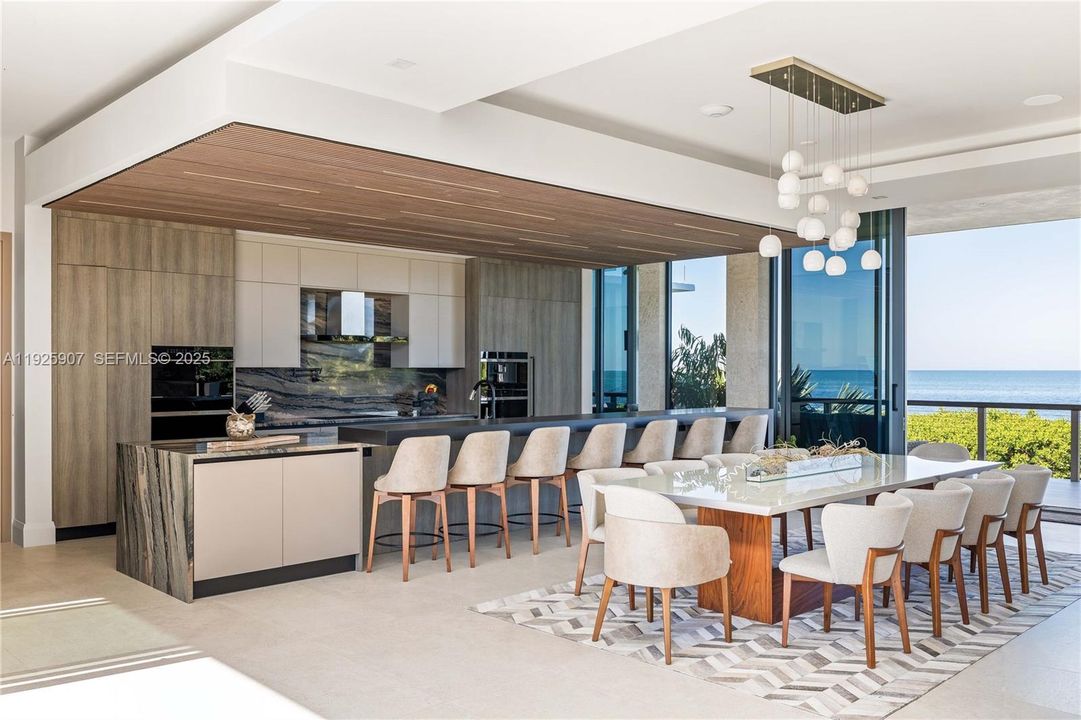 For Sale: $33,500,000 (10 beds, 10 baths, 7934 Square Feet)