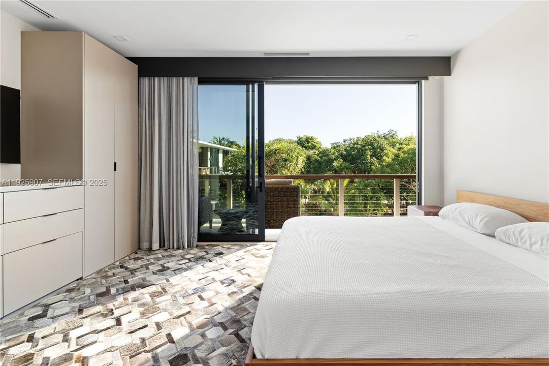 На продажу: $33,500,000 (10 спален, 11 ванн, 8648 Квадратных фут)