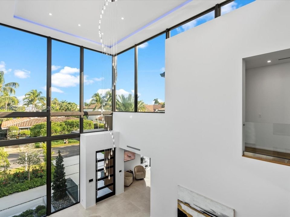 En Venta: $7,499,000 (5 camas, 5 baños, 6026 Pies cuadrados)