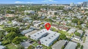 出租: $1,900 (2 贝兹, 2 浴室, 1040 平方英尺)