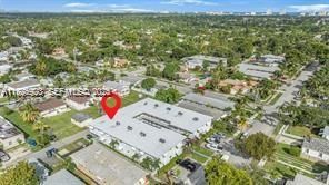 出租: $1,900 (2 贝兹, 2 浴室, 1040 平方英尺)