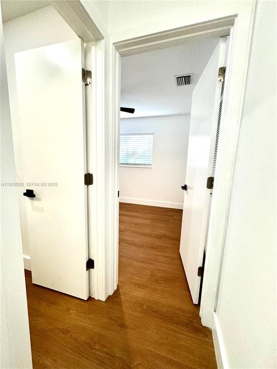 В аренду: $2,490 (2 спален, 2 ванн, 3937 Квадратных фут)