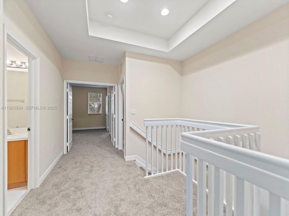 En Venta: $339,999 (3 camas, 2 baños, 1732 Pies cuadrados)