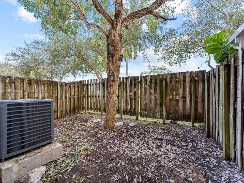 En Venta: $339,999 (3 camas, 2 baños, 1732 Pies cuadrados)