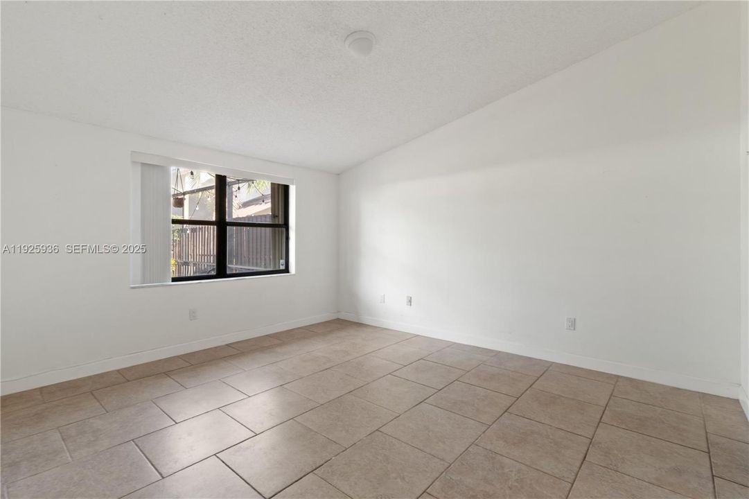 En Renta: $3,000 (3 camas, 2 baños, 1491 Pies cuadrados)