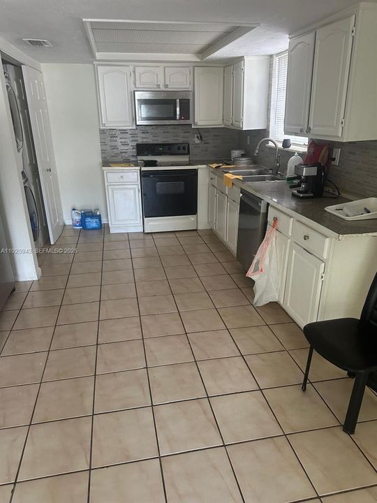 На продажу: $469,000 (3 спален, 2 ванн, 1782 Квадратных фут)