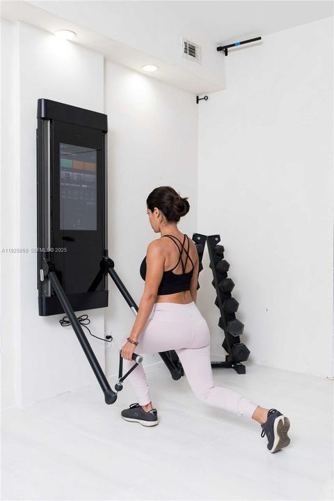 : $2,750,000 (5 beds, 4 baths, 3611 Square Feet)