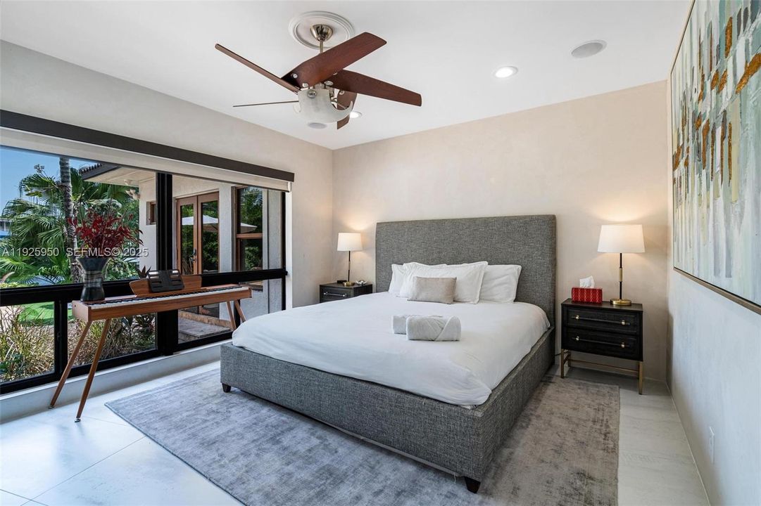 : $2,750,000 (5 beds, 4 baths, 3611 Square Feet)