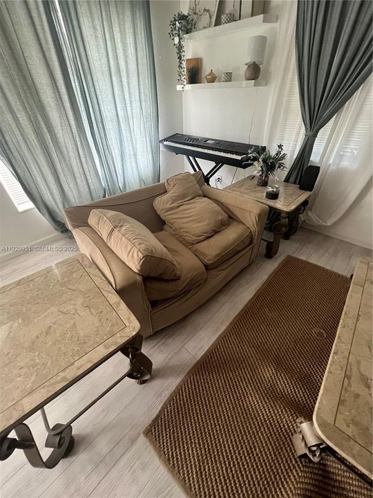 En Venta: $120,000 (1 camas, 2 baños, 691 Pies cuadrados)